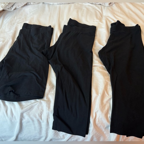 XL. Shorts snd Capri tights by old navy - Picture 1 of 2